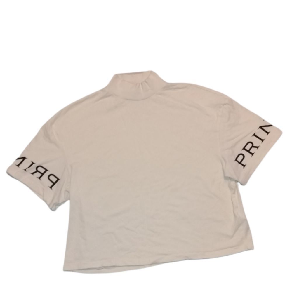 Pringle of Scotland by H&M Crop Top . 🖤👀